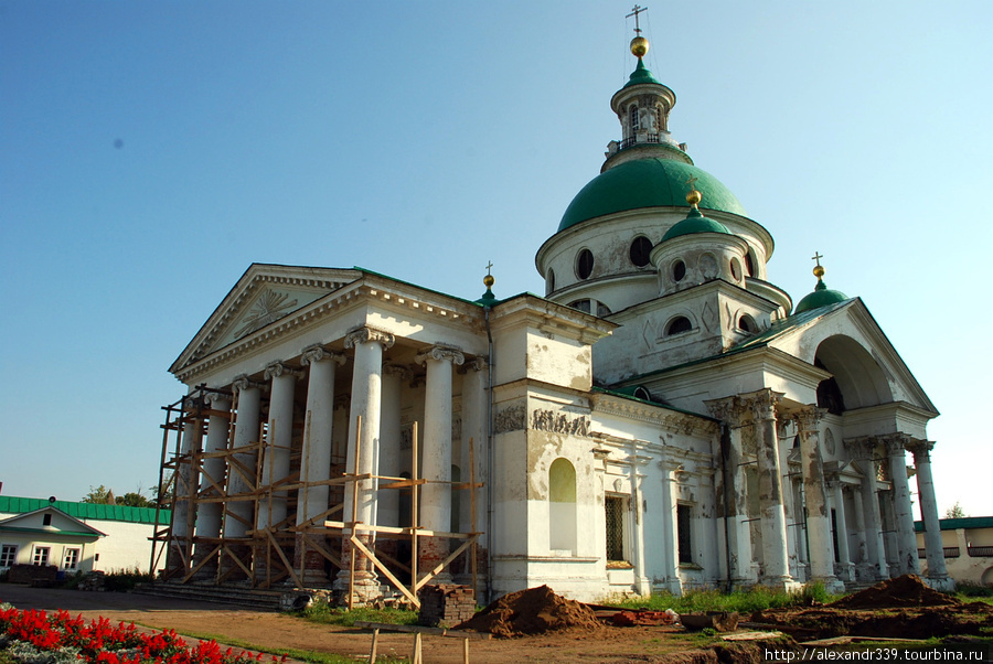 Спасо-Яковлевский Дмитриев монастырь Ростов, Россия