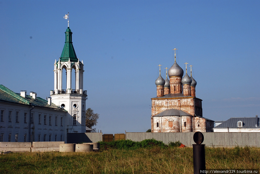 Спасо-Яковлевский Дмитриев монастырь Ростов, Россия