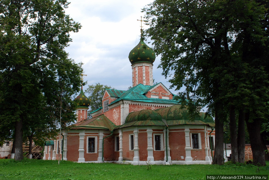 Федоровский монастырь Переславль-Залесский, Россия