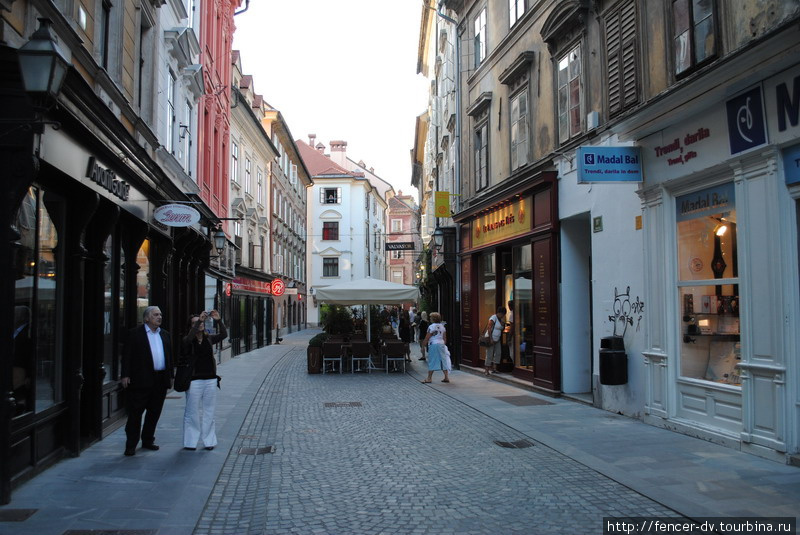 Туристов сравнительно немного Любляна, Словения