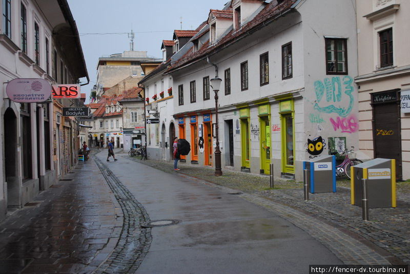 Кривыми улочками старой Любляны Любляна, Словения