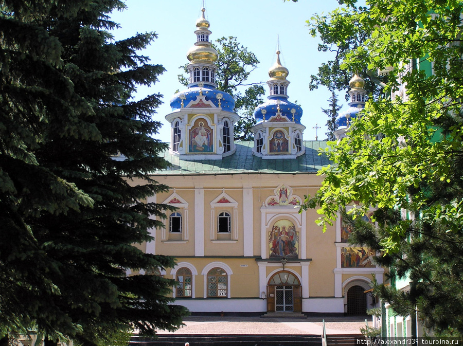 Псково-Печерский монастырь Псковская область, Россия