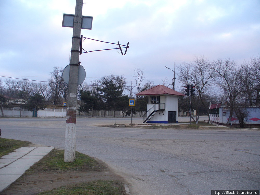 Перекресток Михайловского и Симферопольского шоссе Саки, Россия