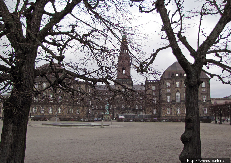 Двор Christiansborg’а Копенгаген, Дания