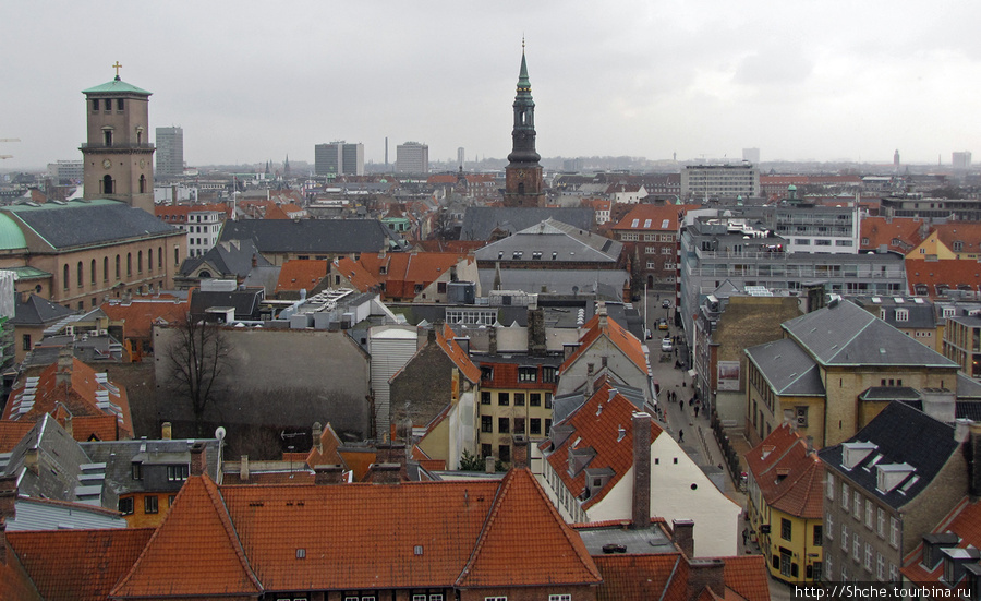 Вид  с Круглой башни ( Round Tower) Копенгаген, Дания
