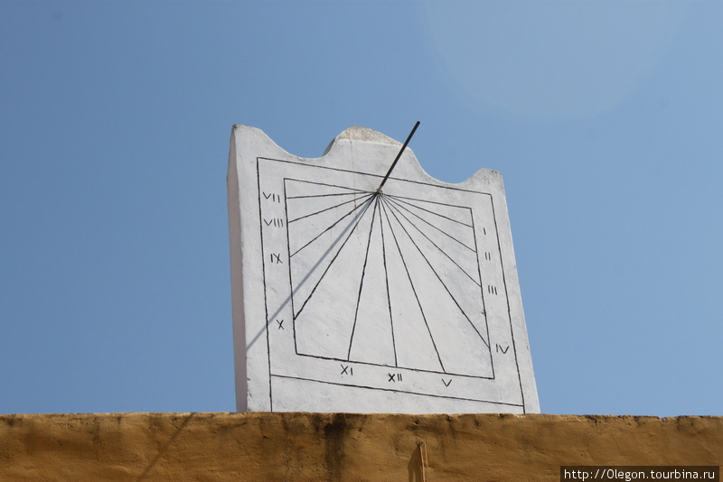 Солнечные часы, древние индейцы узнавали время по солнцу Муна, Мексика