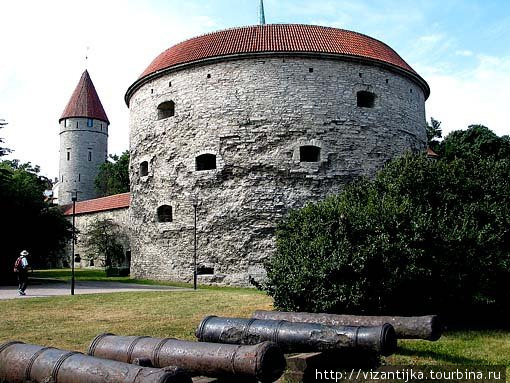 Таллинн. Башня Толстая Маргарита. Таллин, Эстония