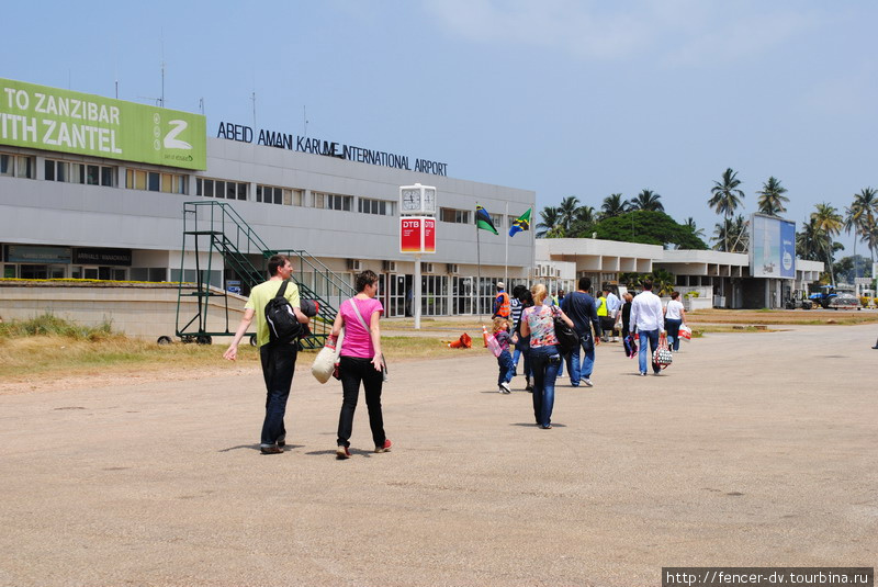 Международный аэропорт по-танзанийски Остров Занзибар, Танзания