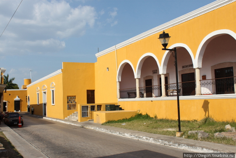 Жёлтый город Исамаль, Мексика