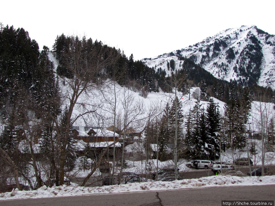 Alpine Loop - самая красивая горная дорога штата Юта Штат Юта, CША