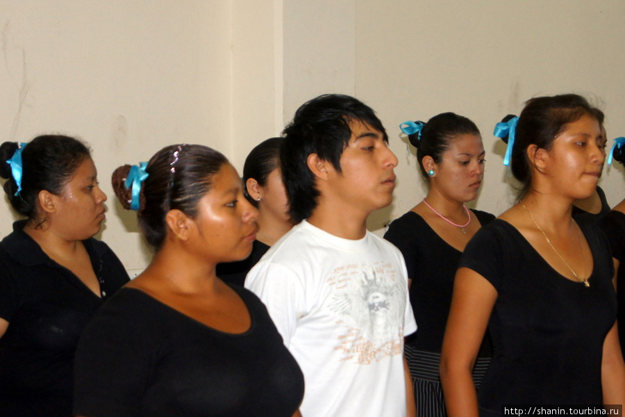 Репетиция балета Четумаль, Мексика