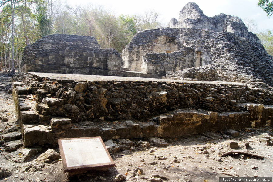 Руины храма в Шпухиле Шпухиль, Мексика