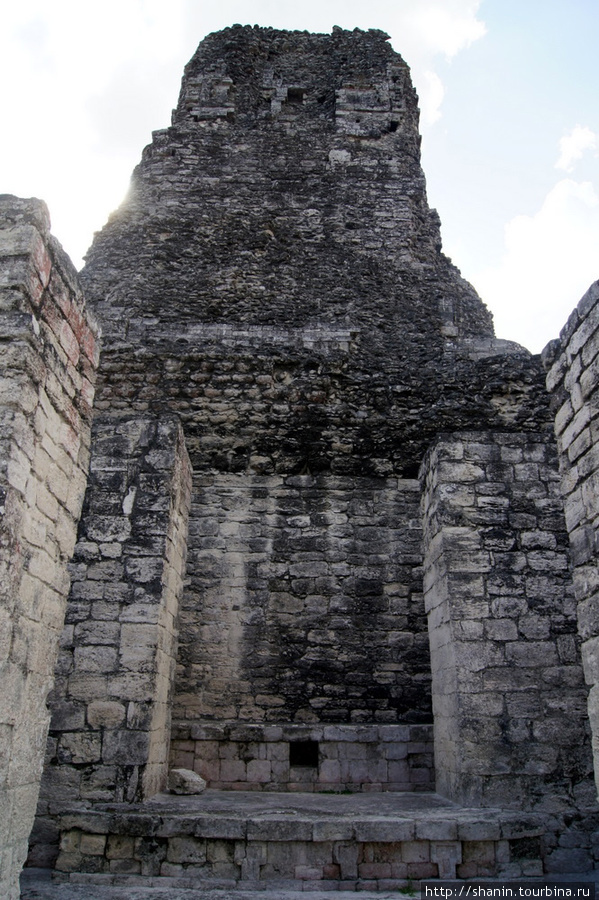 Храм в Шпухиле Шпухиль, Мексика