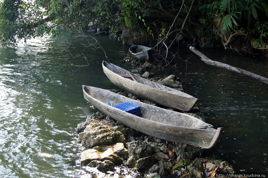 Круиз по реке Рио-Дульсе, Гватемала