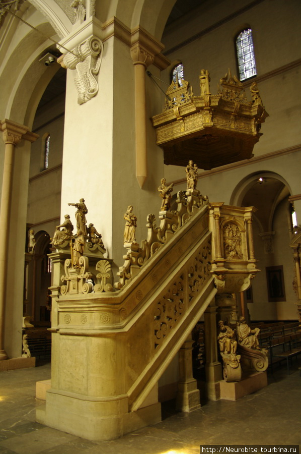 Новый кафедральный собор в Вюрцбурге Вюрцбург, Германия