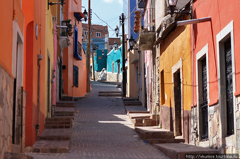Город с дырками Гуанахуато-Сити, Мексика