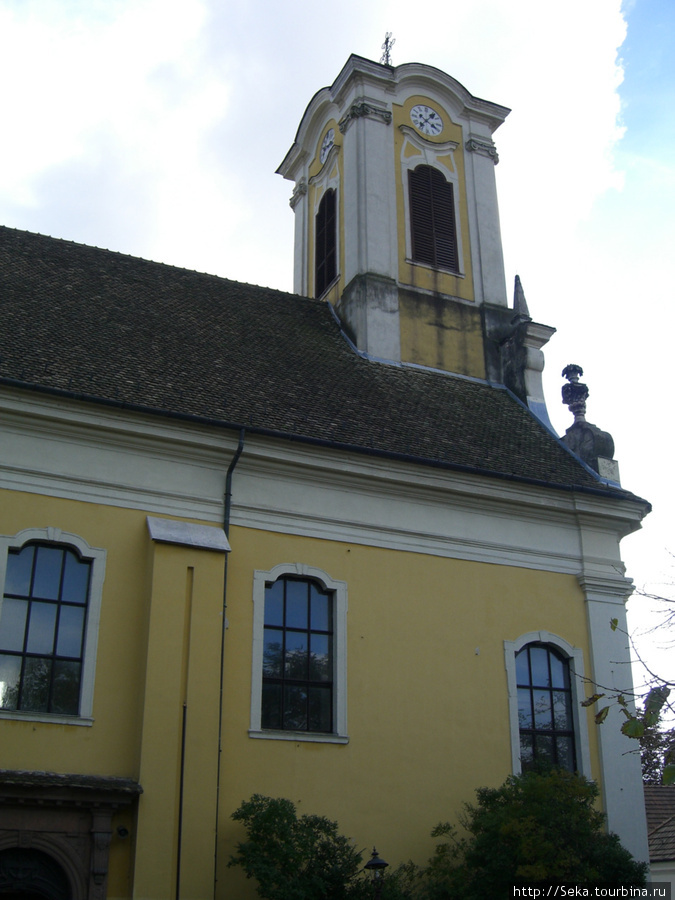 Церковь Святых Петра и Павла Сентендре, Венгрия