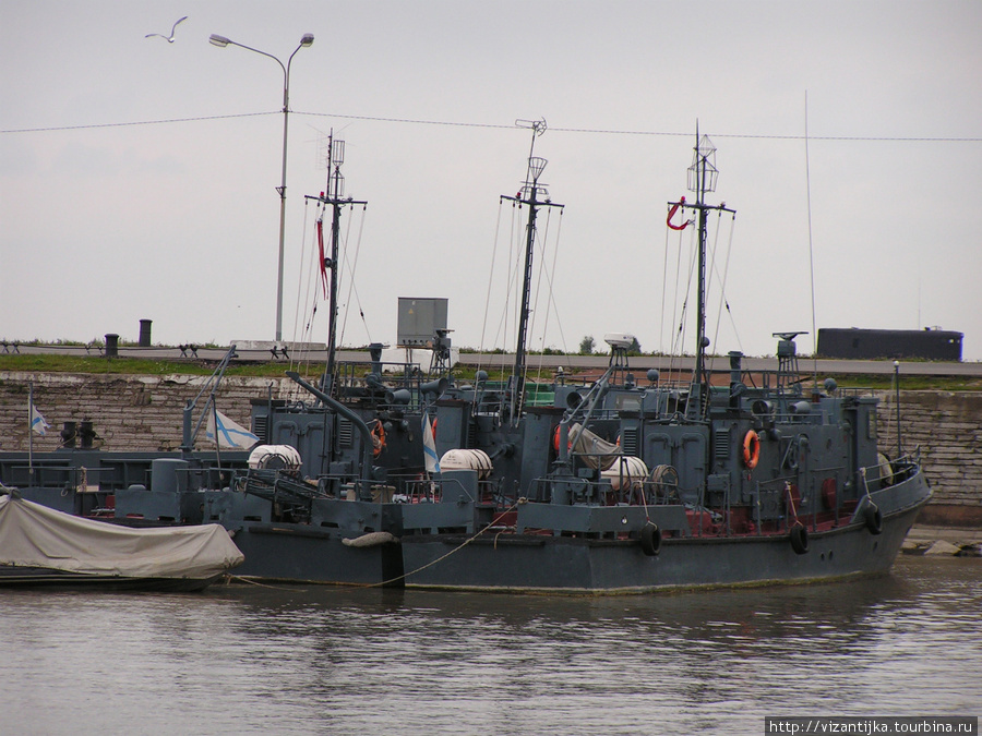 Кронштадт. Береговые и патрульные катера. Кронштадт, Россия