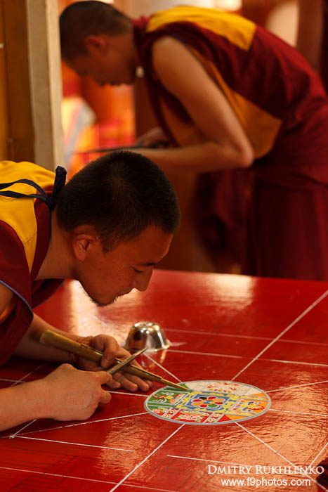 Тибетский буддизм в МкЛеод Ганж. Химачал Прадеш, Индия Маклеод Гандж, Индия