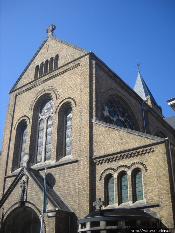 Фасад церкви Ипр, Бельгия