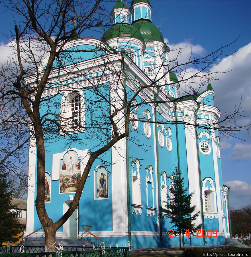 Восстановленный Спасо-Преображенский собор Золотоноша, Украина