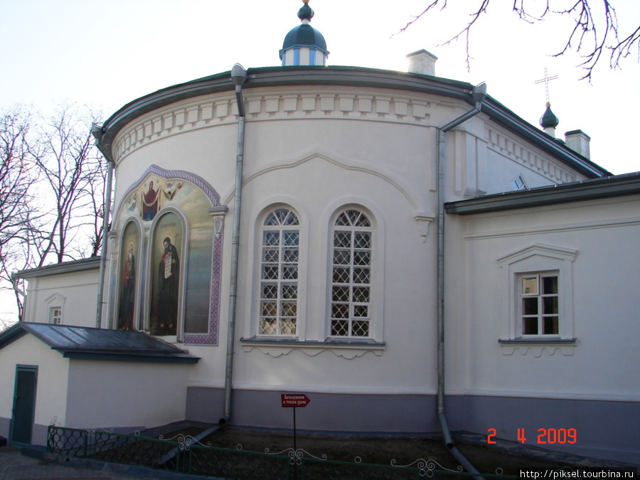 Покровская  церковь. Алтарная часть Золотоноша, Украина