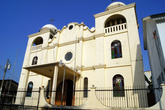 Собор на острове Флорес