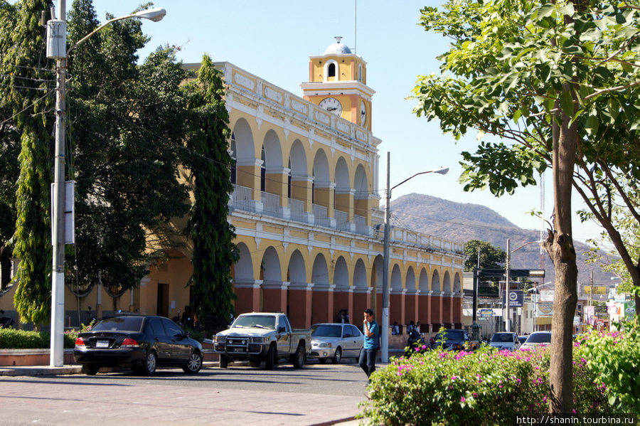 Здание муниципалитета в Чикимуле Чикимула, Гватемала