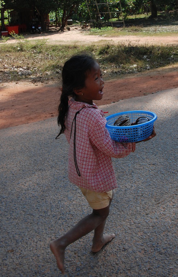 маленький продавец сувениров Камбоджа