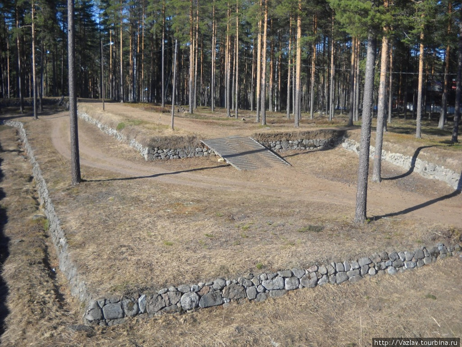 Прямые линии Луумяки, Финляндия
