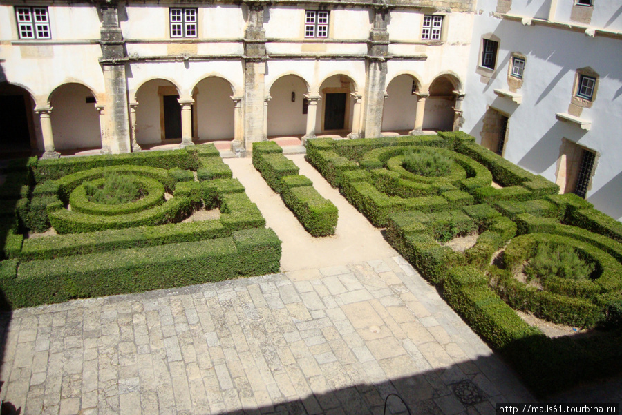 Замки и дворцы Португалия