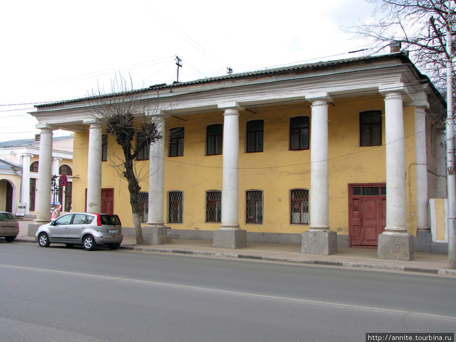 Дом № 24 (вид с ул. Ленин