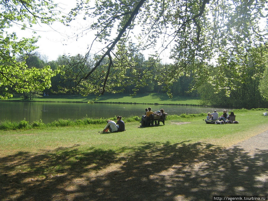 Парк Нимфенбург — весна 2011 года, жара... Мюнхен, Германия