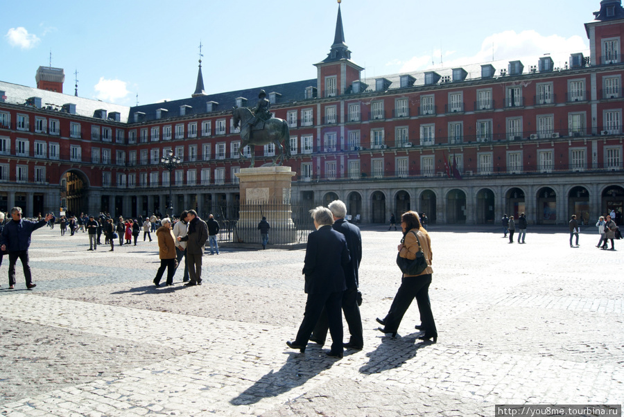Статусная площадь Мадрид, Испания