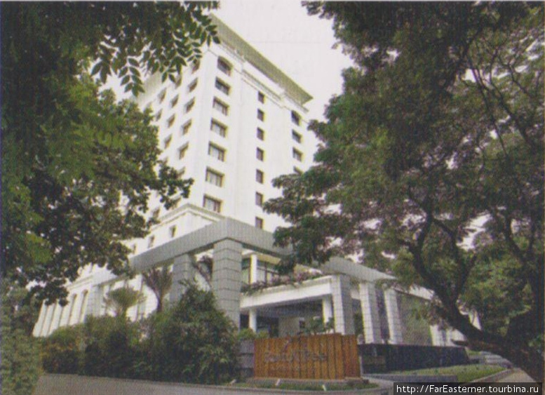 Hotel Raintree (буклетное фото)