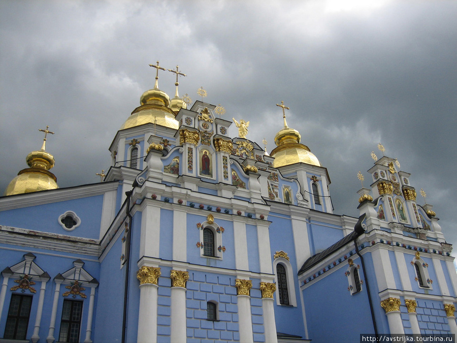 Михайловский Златоверхий монастырь Киев, Украина