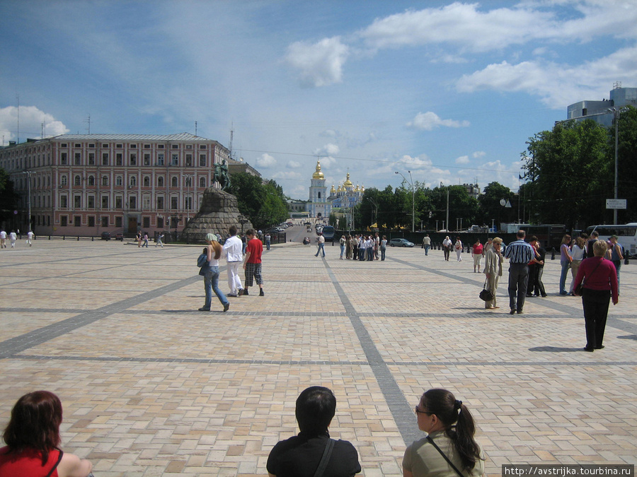 Солнечный летний день Киев, Украина