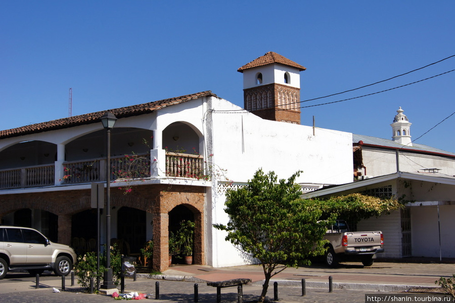 Отель с башней Гранада, Никарагуа