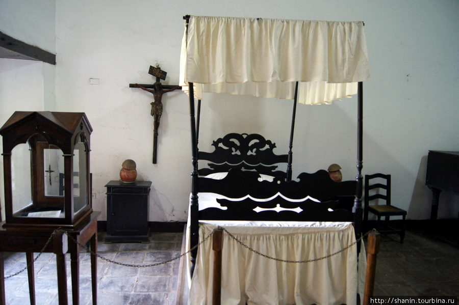 В доме Рубена Дарио в Леоне Леон, Никарагуа