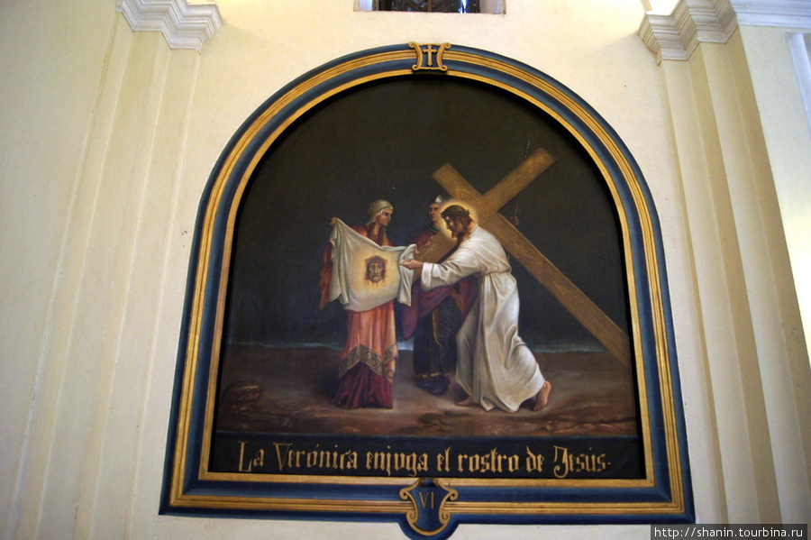 Картина на стене собора в Леоне Леон, Никарагуа