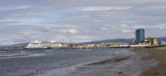 Вид на портовую часть города