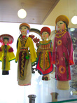 Вьетнам. Куклы в национальных костюмах.