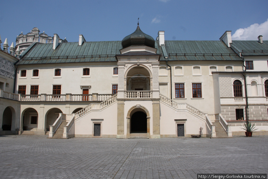 Замок Красицких, белый лебедь Польши Пшемысль, Польша