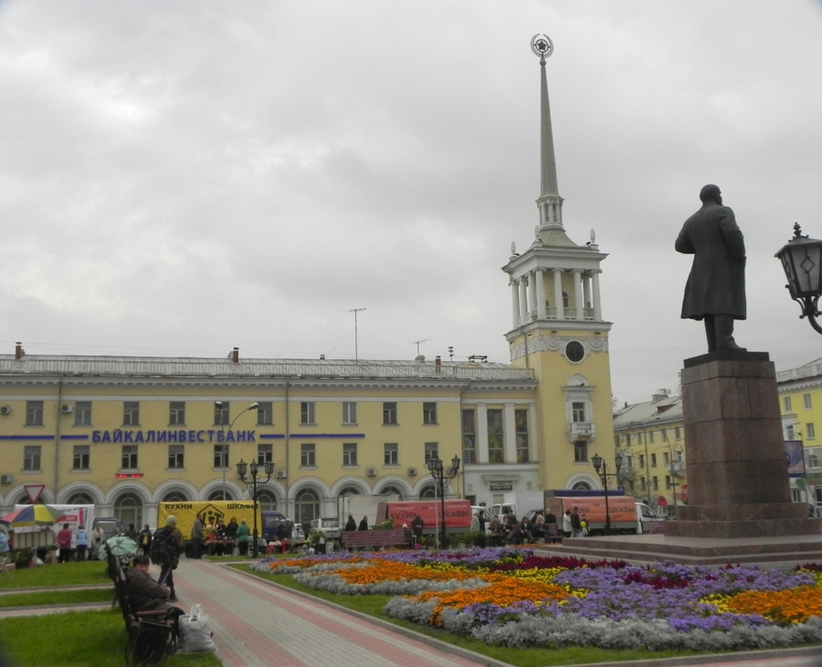 Ангарск время. Ангарск площадь. Ангарск Центральная площадь. Ангарск в 2010 году. Ангарск – город музыкальный....