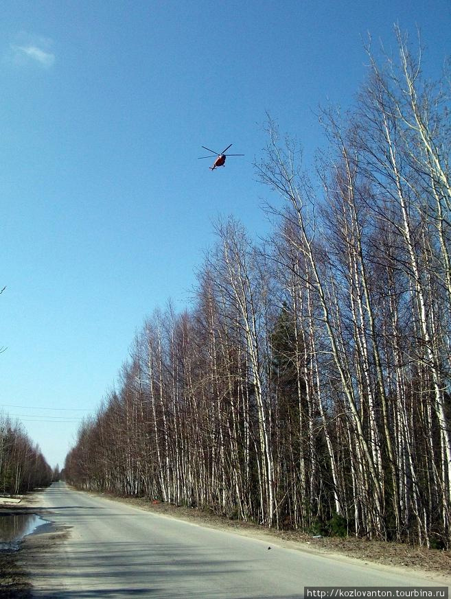 Дорога вдоль озера. Нижневартовск, Россия