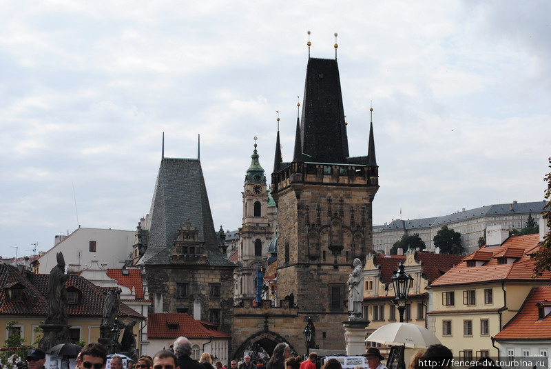 По Карлову мосту от начала до конца Прага, Чехия