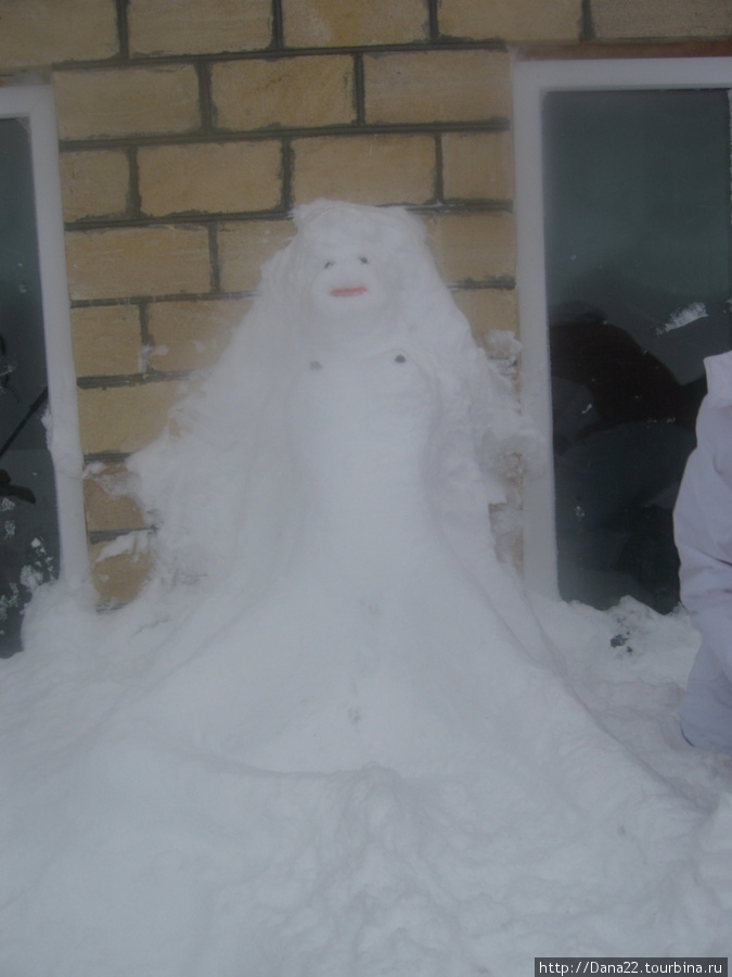 Мы лепили снеговик... Домбай, Россия