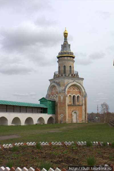 Нилова пустынь-мужской монастырь на берегу озера Селигер Светлица (Нило-Столбенская пустынь), Россия