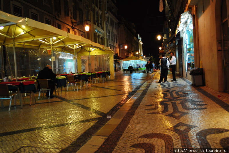 Многие рестораны открыты до полуночи Лиссабон, Португалия