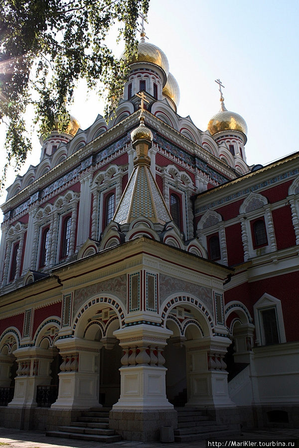 Шипка,монастырь 